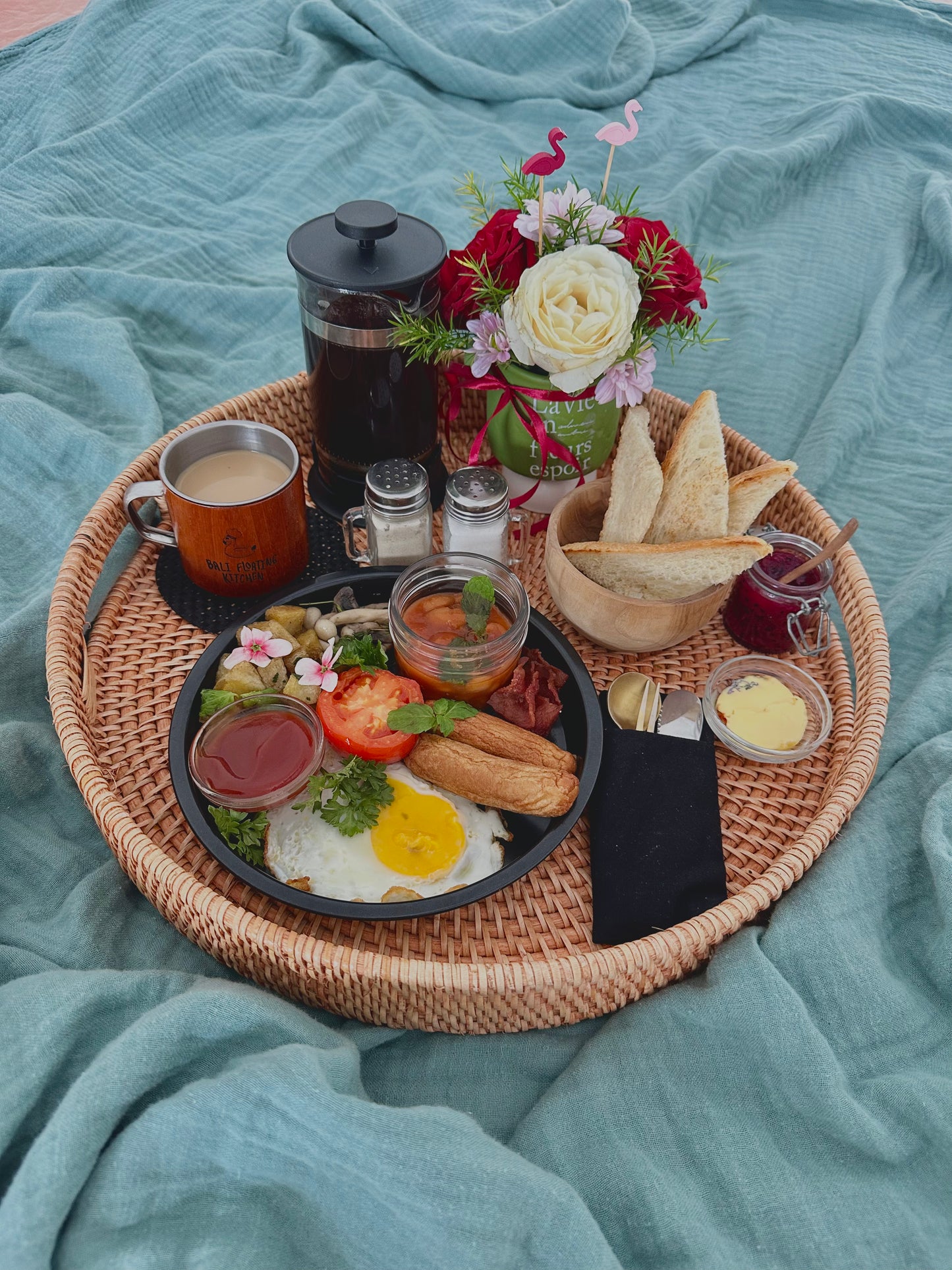 🏴󠁧󠁢󠁥󠁮󠁧󠁿 🛏 English Breakfast in Bed