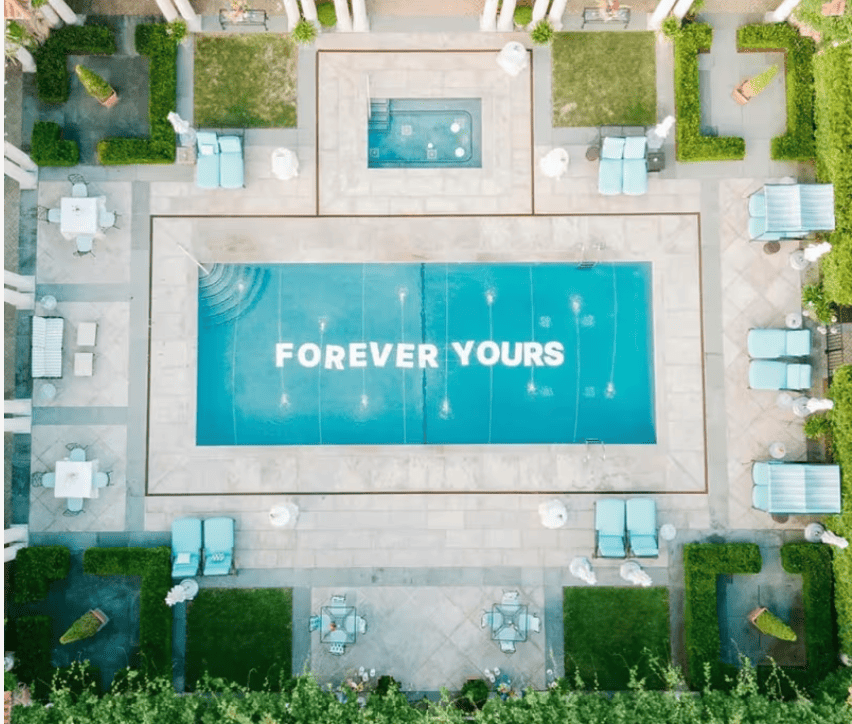 Floating Pool Letters