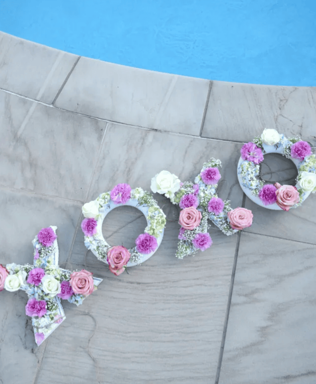 Floating Pool Letters